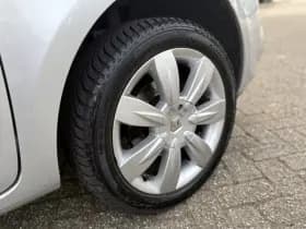 Renault Clio thumbnail 21