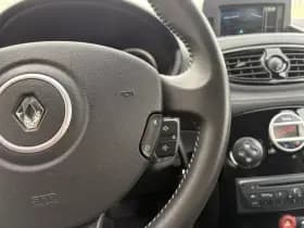 Renault Clio thumbnail 10