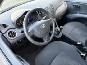 Hyundai i10 thumbnail 8