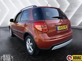 Suzuki SX4 thumbnail 7