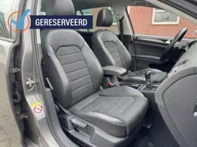 Volkswagen Golf thumbnail 30