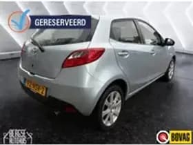 Mazda 2 thumbnail 3