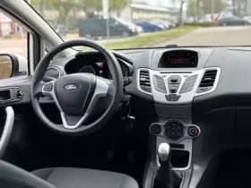 Ford Fiesta thumbnail 2