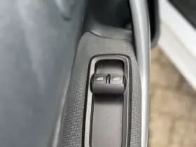 Ford Fiesta thumbnail 16