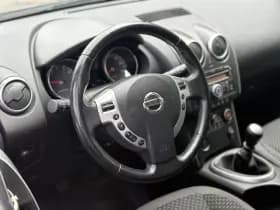 Nissan Qashqai thumbnail 2