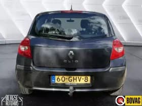 Renault Clio thumbnail 6