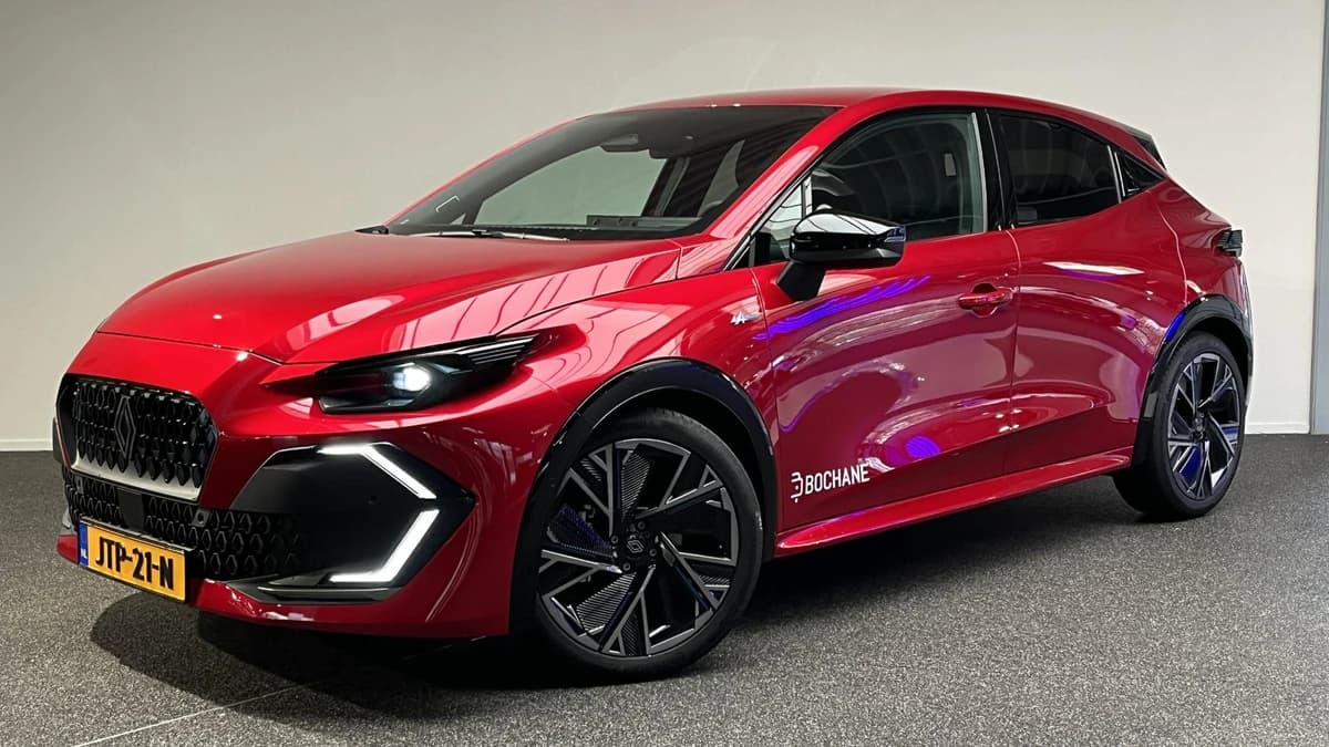Renault Clio — foto 1