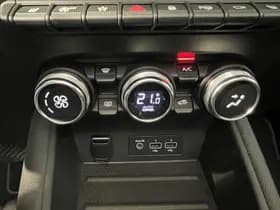 Renault Captur thumbnail 13