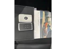 Renault Captur thumbnail 16