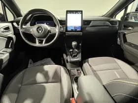 Renault Captur thumbnail 3
