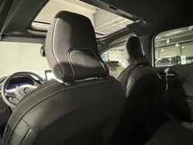 Renault Captur thumbnail 24