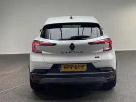 Renault Captur thumbnail 14