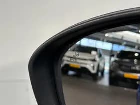 Renault Clio thumbnail 11
