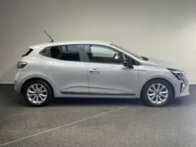 Renault Clio thumbnail 16
