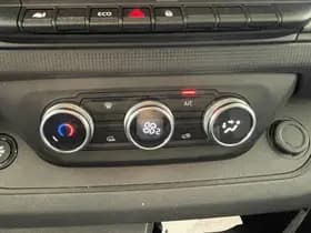 Renault Trafic thumbnail 15