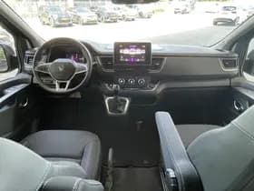 Renault Trafic thumbnail 3