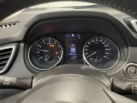 Nissan Qashqai thumbnail 4
