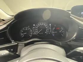 Mazda CX-30 thumbnail 4