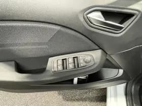 Renault Clio thumbnail 19