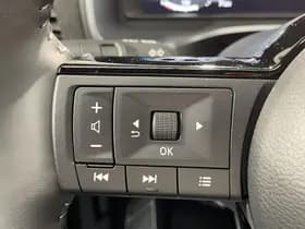 Nissan Qashqai thumbnail 18