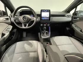 Renault Clio thumbnail 2