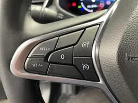 Renault Clio thumbnail 17