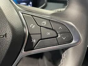 Renault Clio thumbnail 18