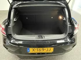 Renault Clio thumbnail 8
