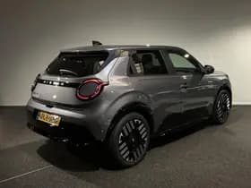 Nissan Micra thumbnail 2