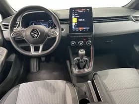 Renault Clio thumbnail 3