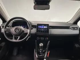 Renault Clio thumbnail 3