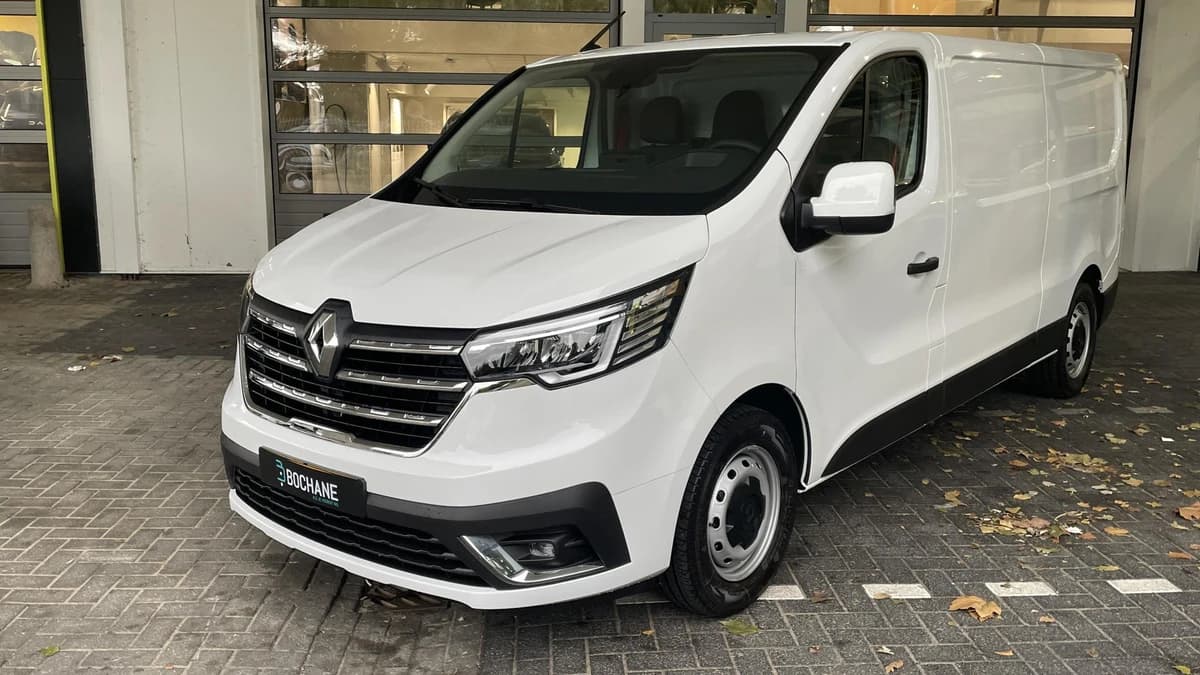 Renault Trafic — foto 1