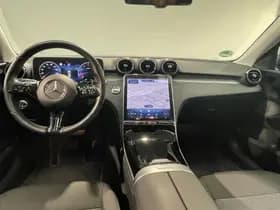 Mercedes-Benz C-Klasse thumbnail 3