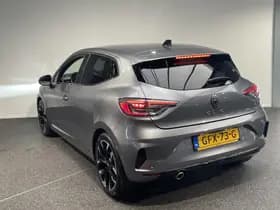 Renault Clio thumbnail 6