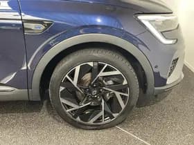 Renault Arkana thumbnail 24