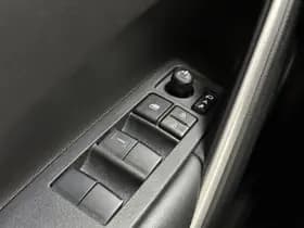 Toyota Corolla thumbnail 22