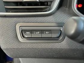 Renault Clio thumbnail 16