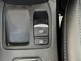 Renault Clio thumbnail 26