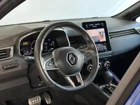 Renault Clio thumbnail 31