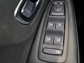 Renault Scénic thumbnail 21