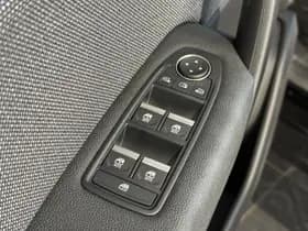 Renault Captur thumbnail 22