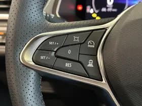 Renault Captur thumbnail 23