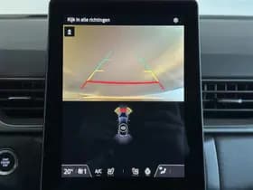 Renault Captur thumbnail 35