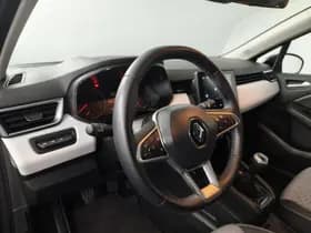 Renault Clio thumbnail 13
