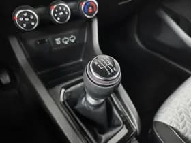 Renault Clio thumbnail 30