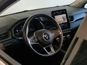 Renault Captur thumbnail 17