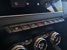 Renault Captur thumbnail 29