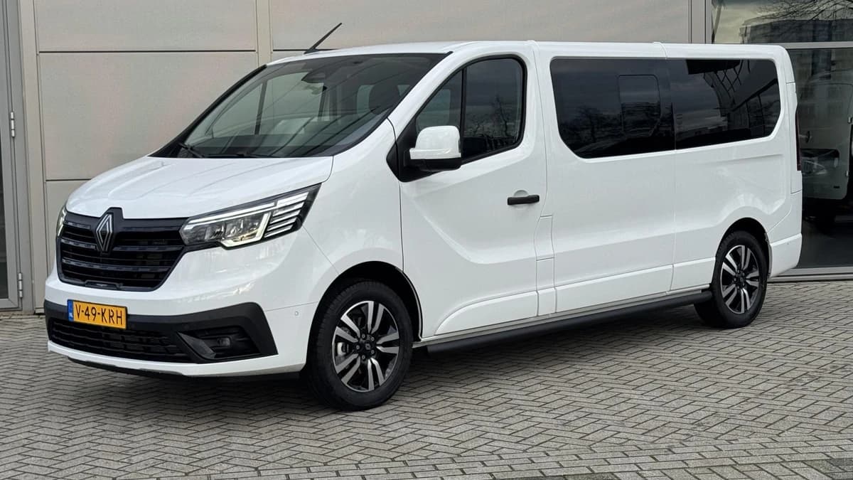 Renault Trafic — foto 1