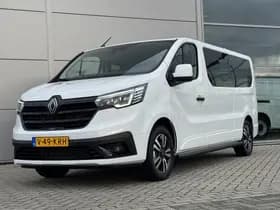 Renault Trafic thumbnail 2