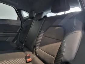 Renault Captur thumbnail 12